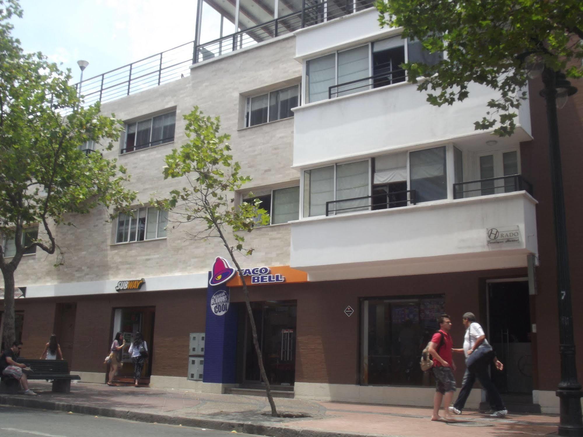 Guanako Hostel Santiago Exterior photo